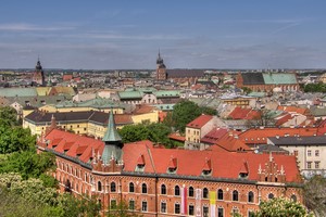 Location de voiture à prix abordable à Cracovie ✓ Nos offres de location de voiture incluent l'assurance ✓ et kilométrage illimité ✓ sur la plupart des destinations!